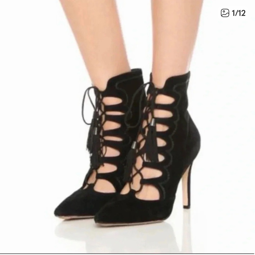 Cynthia Vincent Black Suede Harp Lace Up Pointed‎ Booties Women’s Size 9